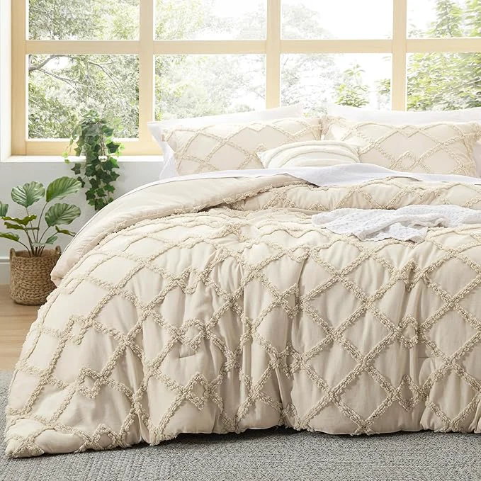 Superior Bedsure Boho Comforter Set King - Beige Tufted King Size Comforter 3 Pieces Farmhouse Shabby Chic Embroidery Bed Set Soft Fluffy Geometric Pattern Bedding for All Seasons Premium
