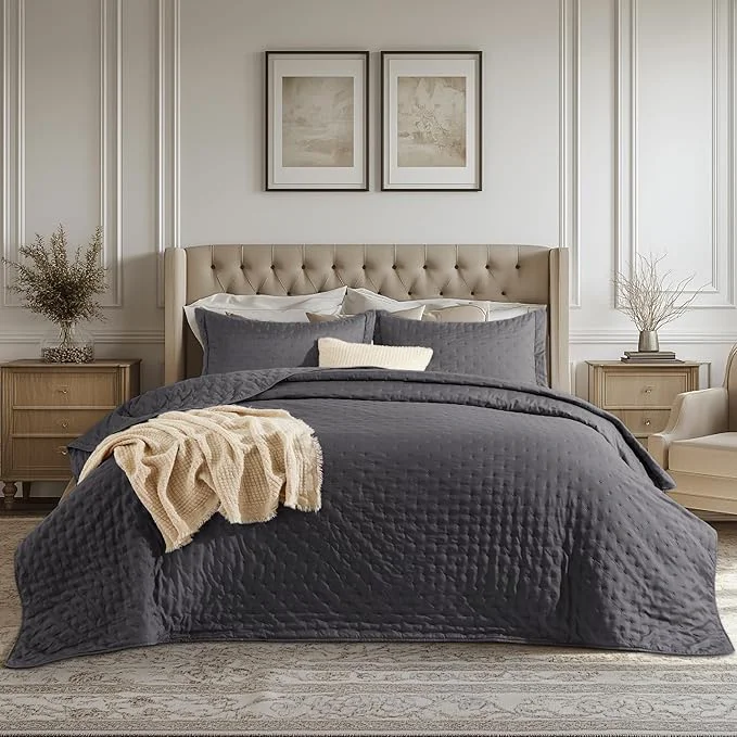 Dependable Bedsure California King Quilt - Charcoal Bedspread California King Size amp Lightweight Comforter Modern Coverlet with Clover Pattern Ultra Soft All-Season Bedding 111x106 Inches Stitch- Quilting Ultra Soft Lightweight Machine Washable Pet-F... Unique