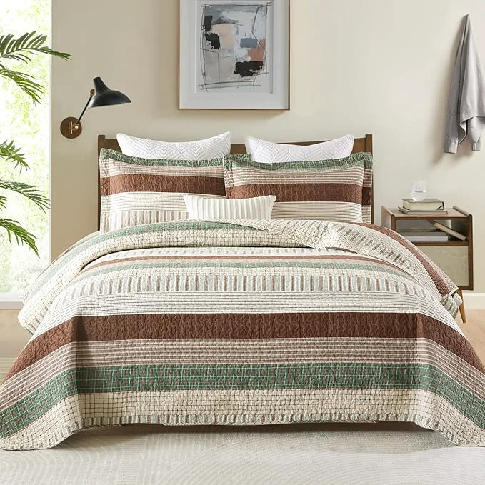 Sophisticated PANGUSHAN Cotton Quilt Set Queen Size Patchwork Queen Quilt Bedding Set Bedspreads Farmhouse Lightweight Comforter Reversible Quilt Green Brown Beige Bed Spread for All Season 3 Pieces Traditional