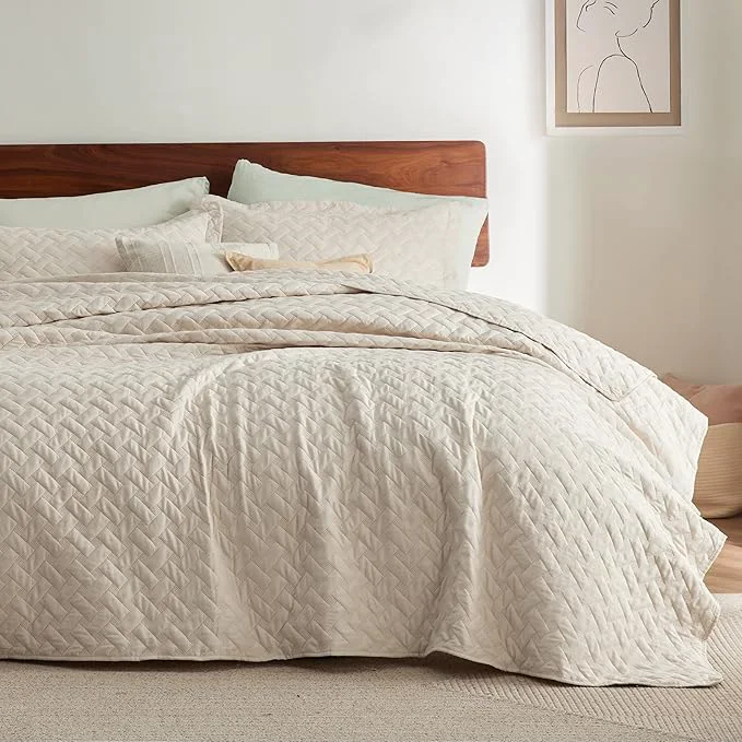 Top-Quality Bedsure Quilts Twin Size - Lightweight Bedspreads Twin Size with Basket Weave Pattern Soft Quilt Bedding Set Beige Comforter Set Coverlet for All Seasons with 1 Pillow Sham 68 quot x 86 quot Skin-Friendly Soft All-Season Comfort Breathable Lightweight... Enhanced