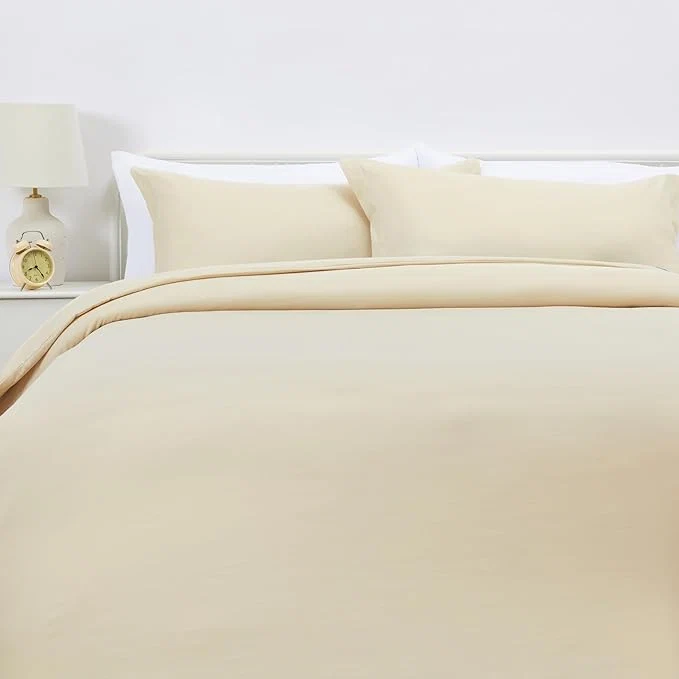 Specialty Amazon Basics Lightweight Microfiber 3-Piece Duvet Cover Set with Zipper Closure King Beige Solid