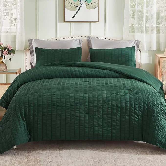 High-End AveLom Dark Green Seersucker Full Comforter Set 80x90 inches 3 Pieces- Soft Washed Microfiber Lightweight Comforter with 2 Pillowcases All Season Down Comforter Set for Bedding Exceptional