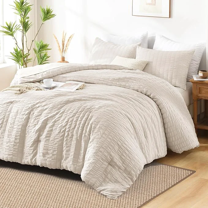 Carefully Designed AveLom Beige Seersucker Twin Comforter Set 68x90 inches 2 Pieces- Soft Washed Microfiber Lightweight Comforter with 2 Pillowcases All Season Down Comforter Set for Bedding High-Performance