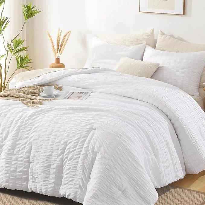 Easy-to-Use AveLom Seersucker Queen Comforter Set 90x90 inches 3 Pieces - Soft Washed Microfiber Lightweight Comforter with 2 Pillowcases All Season Down Comforter Set for Bedding White Versatile