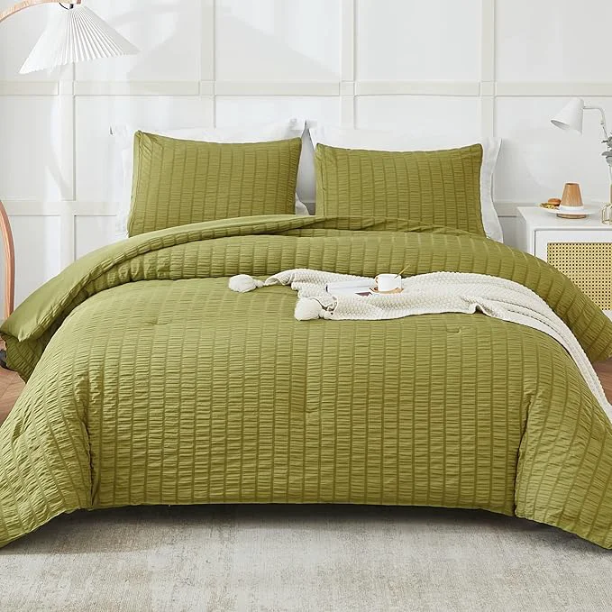 Top-Quality AveLom Olive Green Seersucker King Comforter Set - 104x90 2 Pillowcases 20x36 Functional