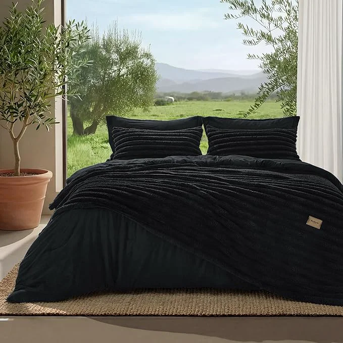 Official Bedsure Gentlesoft™ 2-in-1 Queen Comforter Set and Detachable Fluffy Blanket Black Bedding Set for All Season Use SnapTech™ Design for Space Saving Includes 2 Pillow Shams 2 Pillowcases Lightweight