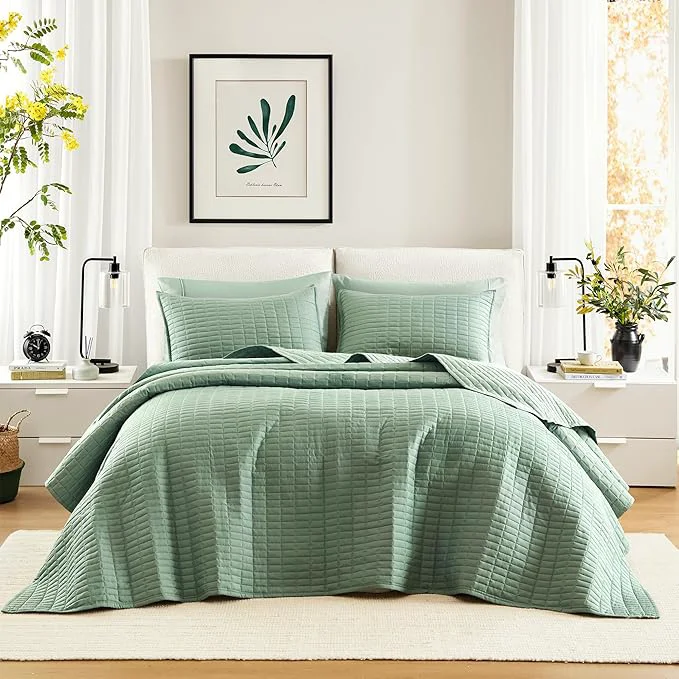 Functional Comfort Spaces Sage Green Oversized Queen Quilt Set 102 quot x118 quot Bedspread Quilted Summer Lightweight Microfiber Bedding Coverlet with Double Sided Stitching Soft All Season 3 Piece with Matching Shams Effective