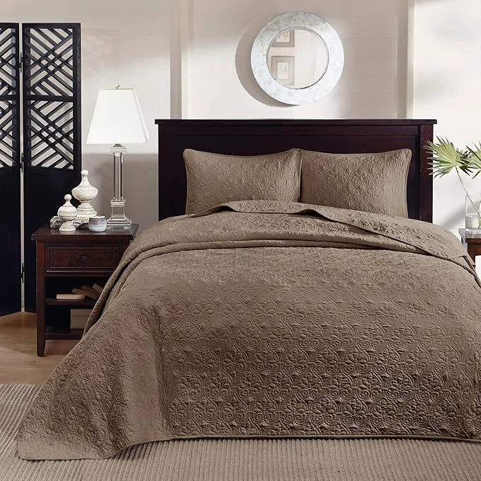 Excellent Madison Park Quebec Reversible Damask Design Double Sided Quilting All Season Lightweight Coverlet Bedspread Bedding Set Matching-Shams Queen 102 quot x118 quot Mocha Natural
