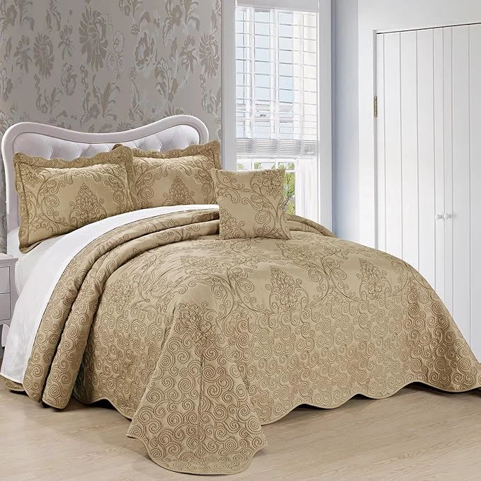 Carefully Designed Home Soft Things Damask 4 Piece Bedspread Set Scalloped Edge Reversible Quilt Coverlet Comforter Prewashed Bedding Set Matelasse Embossed Floral Solid Pattern Incense Oversize Queen 110 quot x 120 quot Optimized