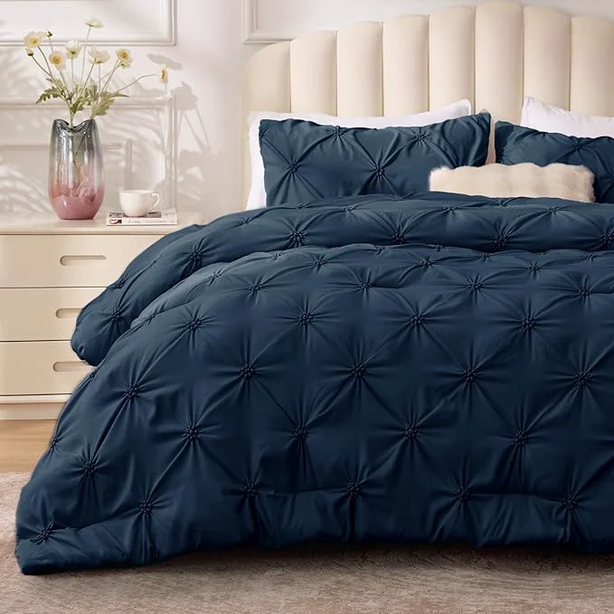 World-Class BEDELITE Navy Twin Comforter Set Safe