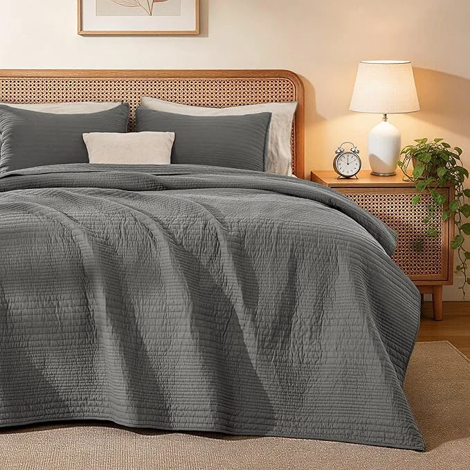 Elegant Love's cabin King Size Cotton Quilt Set Cotton Fabric Striped Textured Reliable