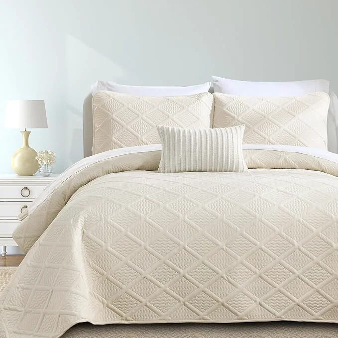 Powerful Yiran Quilt King Size Beige Summer Bedspreads Bedding Set 3 Pieces Thin Secure