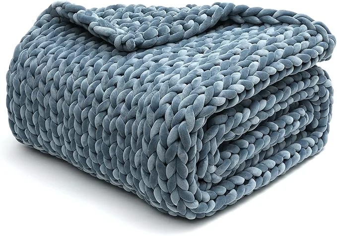 Comfortable YnM Velvet Weighted Blanket Handmade Chunky Knitted Design Soft and Cozy Smooth