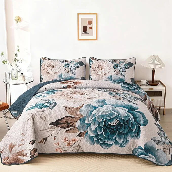 World-Class WONGS BEDDING Floral Quilt Set Aqua Queen Quilted Printed Lightweight Natural
