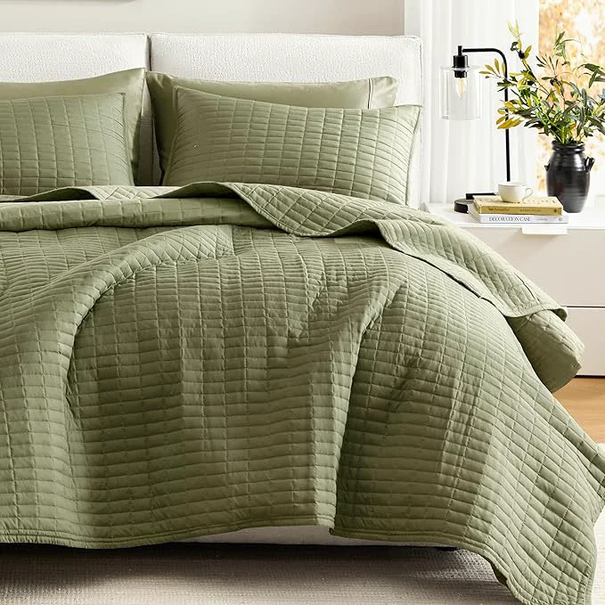 Refined Comfort Spaces Queen Quilt Set Modern Reversible Plaid Coverlet Full Bedding Solid