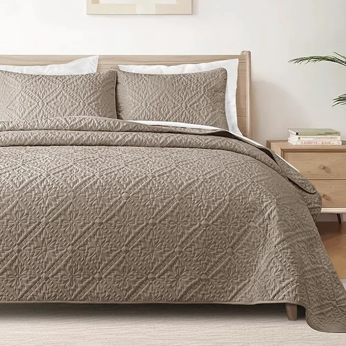 Elite Exclusivo Mezcla King Quilt Bedding Set Lightweight Soft Bedspreads Coverlets Comfortable