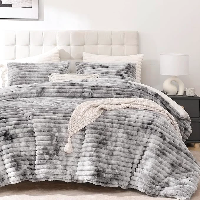 Genuine Smoofy Fluffy King Size Comforter Set 3 Pieces Unique