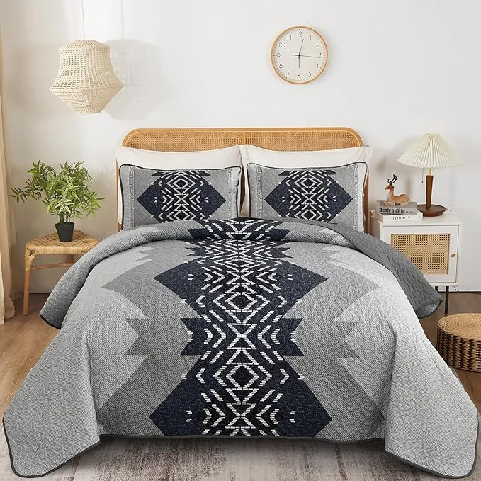 Minimalist Dintszyayue Queen Size Quilt Set 3 Pieces Boho Bedspread Aztec Texture Quikted Coverlet Set Navy Blue Bedding Sets Geometric Pattern Microfiber Bed Cover for All Season Navy 90 quot x96 quot Excellent