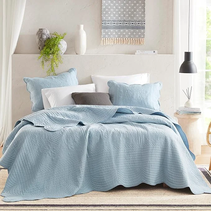 Fine Madison Park King Quilt Set Damask Coverlet Set for King Size Bed Cottage Oversized Quilt Set Scallop Edge All Season Pre-Washed Cotton-Filled King Size Quilt Tuscany King Cal King Blue 3 Piece Versatile