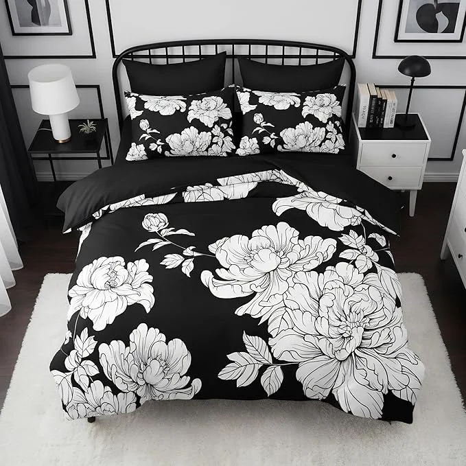 High-End Black White Floral Comforter Set Queen Size Modern Botanical Bedding Set for French Country Bedroom Decor 3 Pcs Soft Fluffy Microfiber Quilt with 2 Pillowcases 90 x90 Fashionable