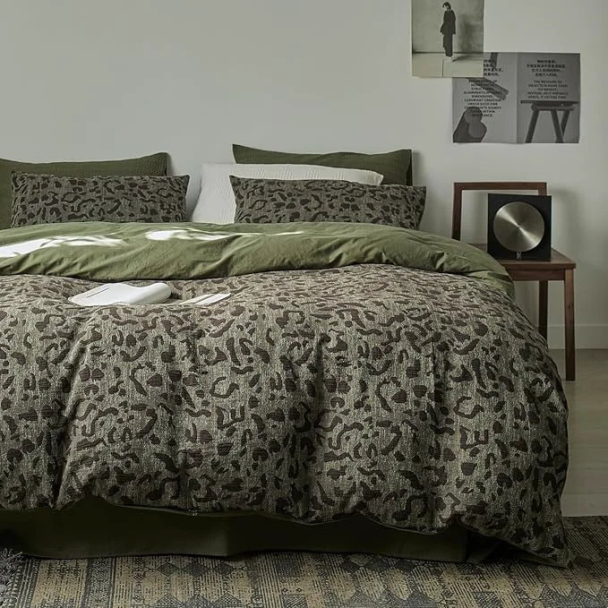mixinni Leopard Duvet Cover Full Size Premium Yarn-Dyed Jacquard Cotton Duvet Cover with Green Leopard Print Farmhouse Bedding Set with 2 Pillowcases for Him and Her- Full Size Green Environmentally Friendly
