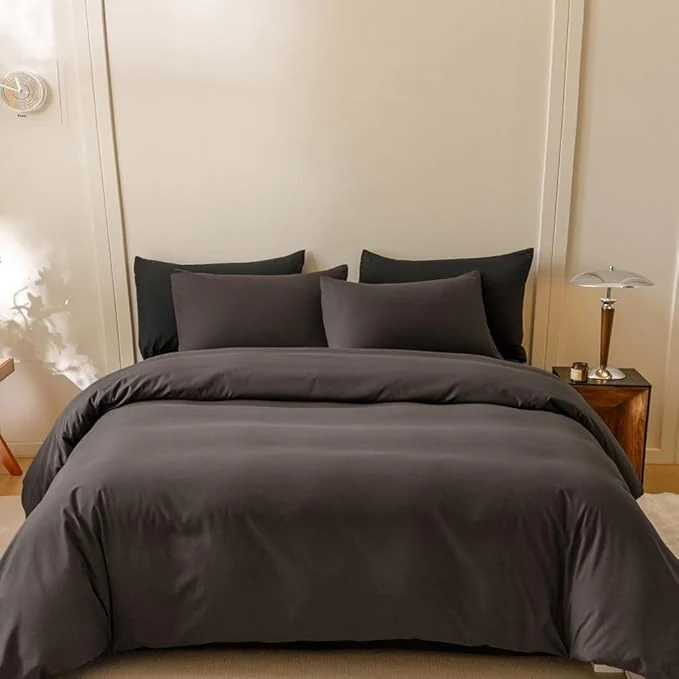 High-Quality CLOTHKNOW Brown King Size Comforter Set 3Pcs Dark Coffee Bedding Comforter Sets Soft Brown Comforter Men Women Comforter with 2 x Pillow Cases Unique