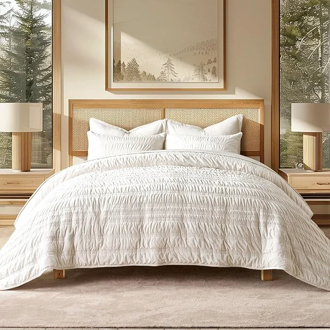 Original Design EVERGRACE Luxury Ruched Velvet Quilt Queen Size Ultra Soft Bedspread Coverlet Set Lightweight Velvet Comforter Quilted Bedding Cover with 2 Matching Shams for All Season Ivory White Next-Generation