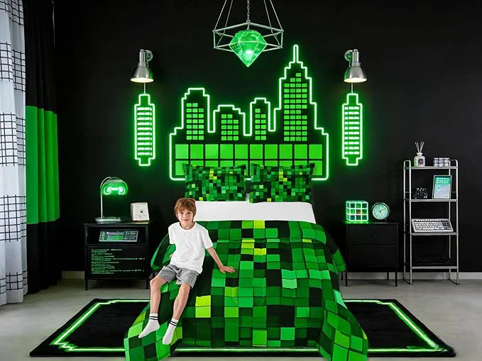 Prestigious Pixelated Blocks Miners Kids Bedding Set King Size Video Games Game Gamepad Comforter Set，Geometric Grid Patchwork Quilt Comforter Green Bedroom Duvet Insert 2 Pillowcases Smart