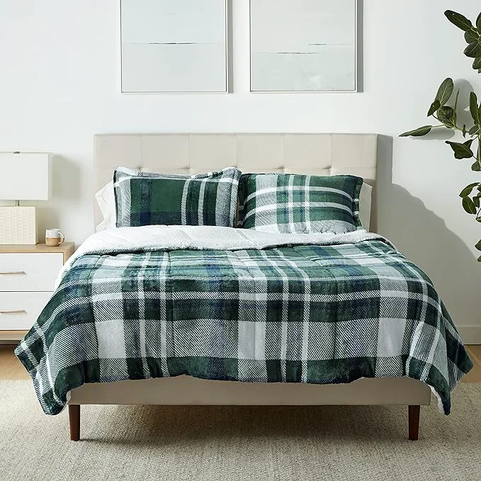 Effective Amazon Basics 3-Piece Ultra-Soft Micromink Sherpa Fleece Bedding Set Warm All Season Comforter Full Queen Green Plaid Comfortable