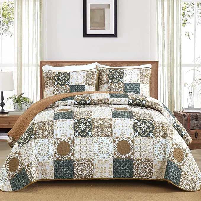 Classic Dobuyly Brown Quilt Set King Size Boho Plaid Patchwork Bedspreads Coverlet Set 3 Pieces Soft Lightweight Microfiber Quilt Bedding Set for All Seasons 110 quot x90 quot Premium Material