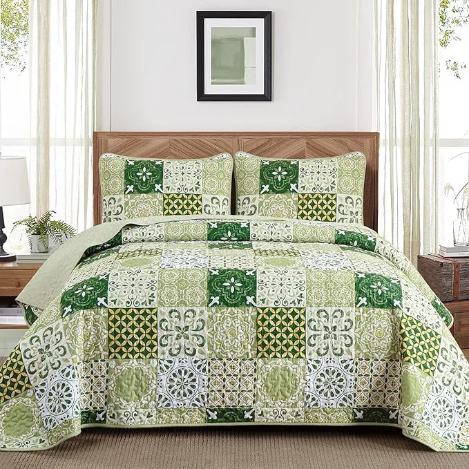 Practical Dobuyly Green Quilt Set King Size Boho Sage Green Plaid Patchwork Bedspreads Coverlet Set 3 Pieces Soft Lightweight Microfiber Quilt Bedding Set for All Seasons 110 quot x90 quot Innovative