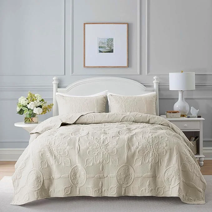 Smooth Light Beige Damask Quilt Twin Size Bedding Sets with 1 Pillow Sham Boho Bedspread Lightweight Soft Farmhouse Vintage Bohemian Coverlet Retro Jacquard Pattern Bed Cover for All Season 2 Pieces Natural