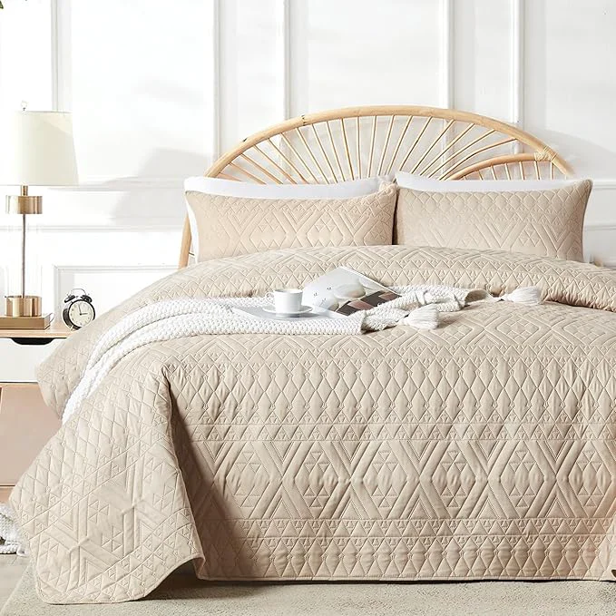 Consistent akkialla Full Queen Size Quilt Bedding Set Beige Lightweight Microfiber Soft Bedspread Modern Style Geoetric Pattern Coverlet Set for All Seasons 3 Piece 1 Quilt 2 Pillow Shams Crafted