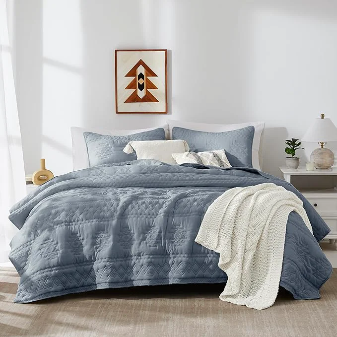 High-End WDCOZY Boho Blue Grey Quilts Queen Size Bedding Sets with 2 Pillow Shams Farmhouse Lightweight Soft Bedspread Coverlet for All Season 3 Pieces 90x90 inches Official