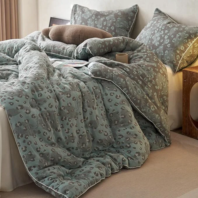 Verified HighBuy Luxury Leopard Print Comforter Set King Size Green Muslin Cotton Sexy Fluffy Comforter with 2 Pillowcases Lightweight Breathable Cheetah Comforter Sets King All Season Home Decor Trendy