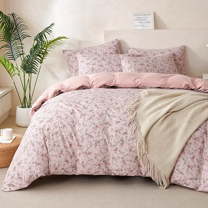 Fine Crafted Floral Comforter Set King 3 Pieces Soft Chic Crinkle Gauze Fabric Garden Style Pink Flower Print Botanical Comforter for All Seasons Luxury Warmth Comfy Breathable with 2 Pillowcases Easy-to-Use