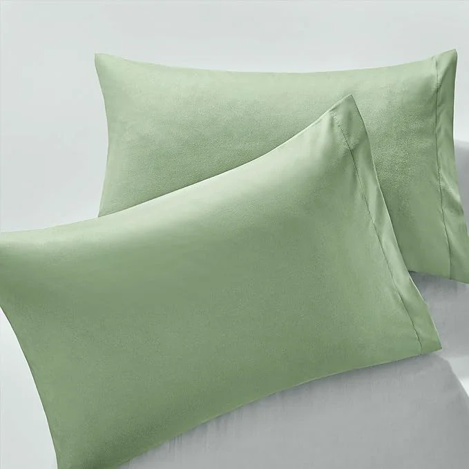 Fashionable MILVOWOC 2Pcs Brushed Microfiber Standard Pillowcases - 20 x 26 Inch Sage Green Pillow Case Set Soft Non Slip Envelope Pillow Cover with Moisture Absorption and Anti-Wrinkle Selected