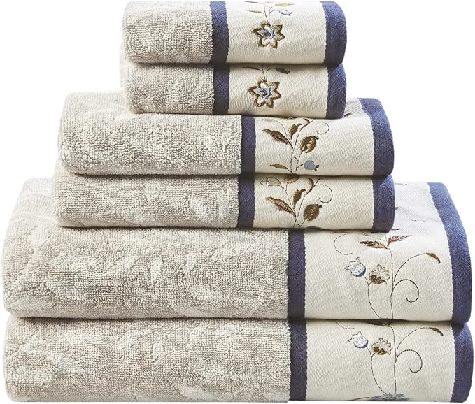 Fashionable Madison Park Serene Cotton Bath Towel Set Luxurious Floral Decorative Expertly Made