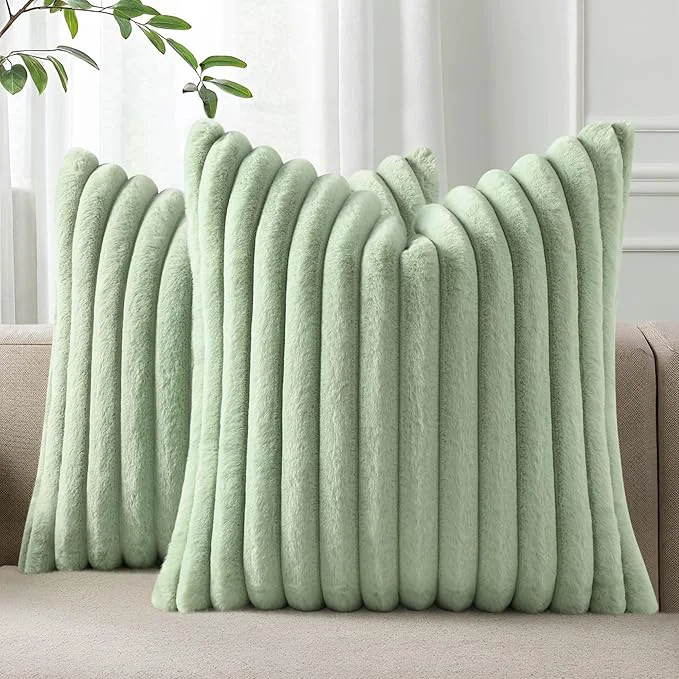 Clean Pallene Faux Fur Plush Throw Pillow Covers 20x20 Set of 2 Luxury Soft Fluffy