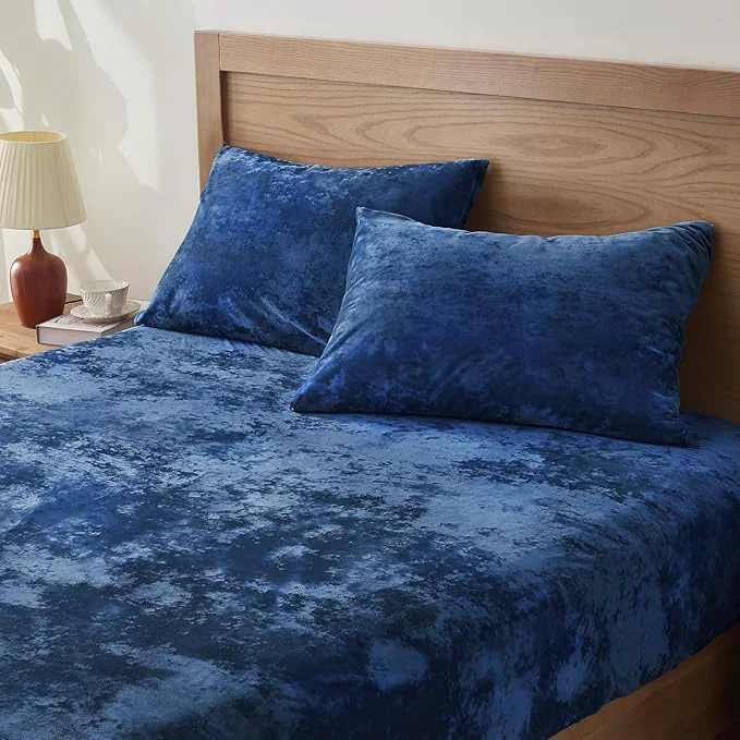 BEDELITE Velvet Fitted Sheet and Pillowcases Set Luxury Soft Fuzzy Bottom Sheet Lightweight