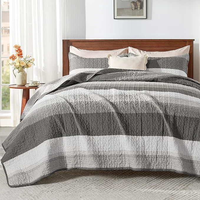 Relaxed Andency California King Quilt Set Responsible