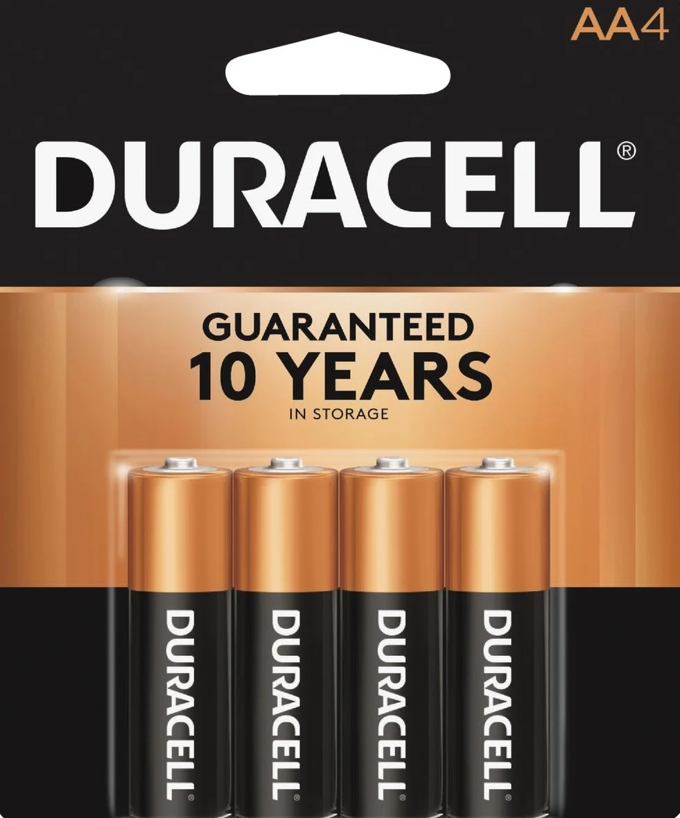 Relaxed Duracell CopperTop AA Alkaline Battery 4-Pack Reusable