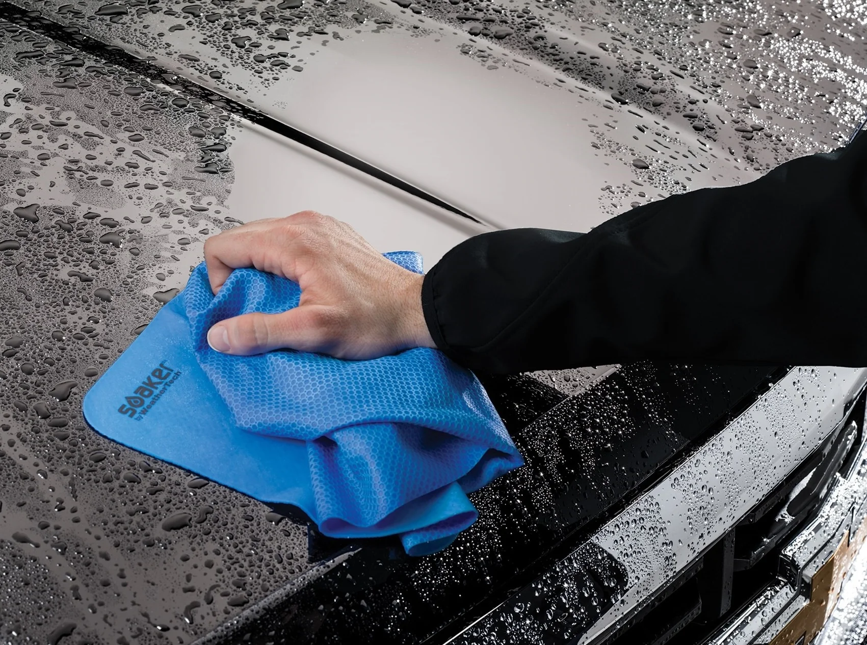 Clean WeatherTech Soaker Reusable Non-Streaking Drying Towel Next-Generation
