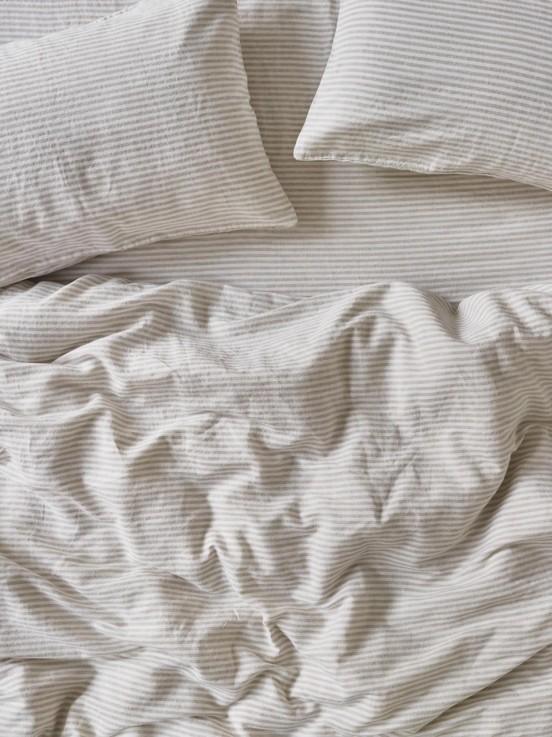 User-Friendly Oatmeal Stripe Linen Duvet Cover Minimalist