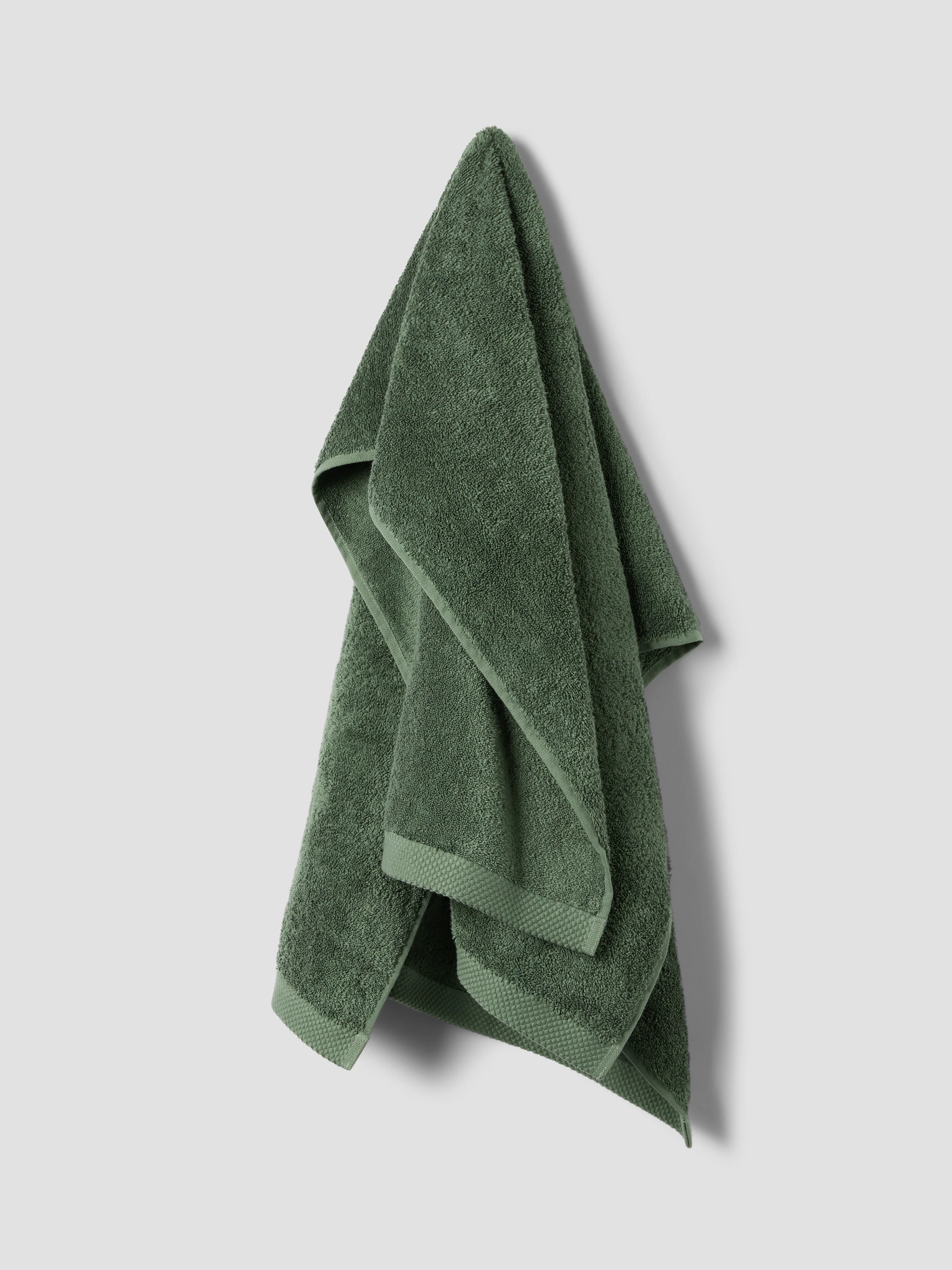 Long-Lasting Elm Green Organic Cotton Towels Selected