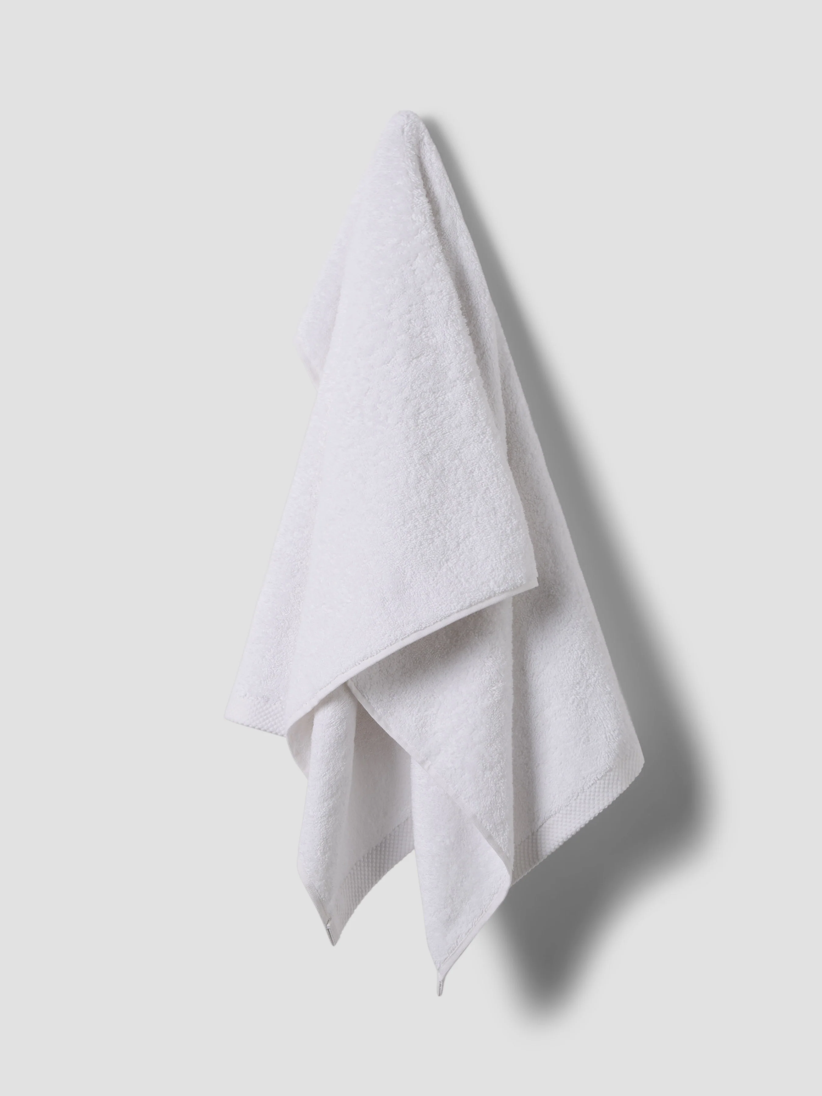 Relaxed White Organic Cotton Towels Elite