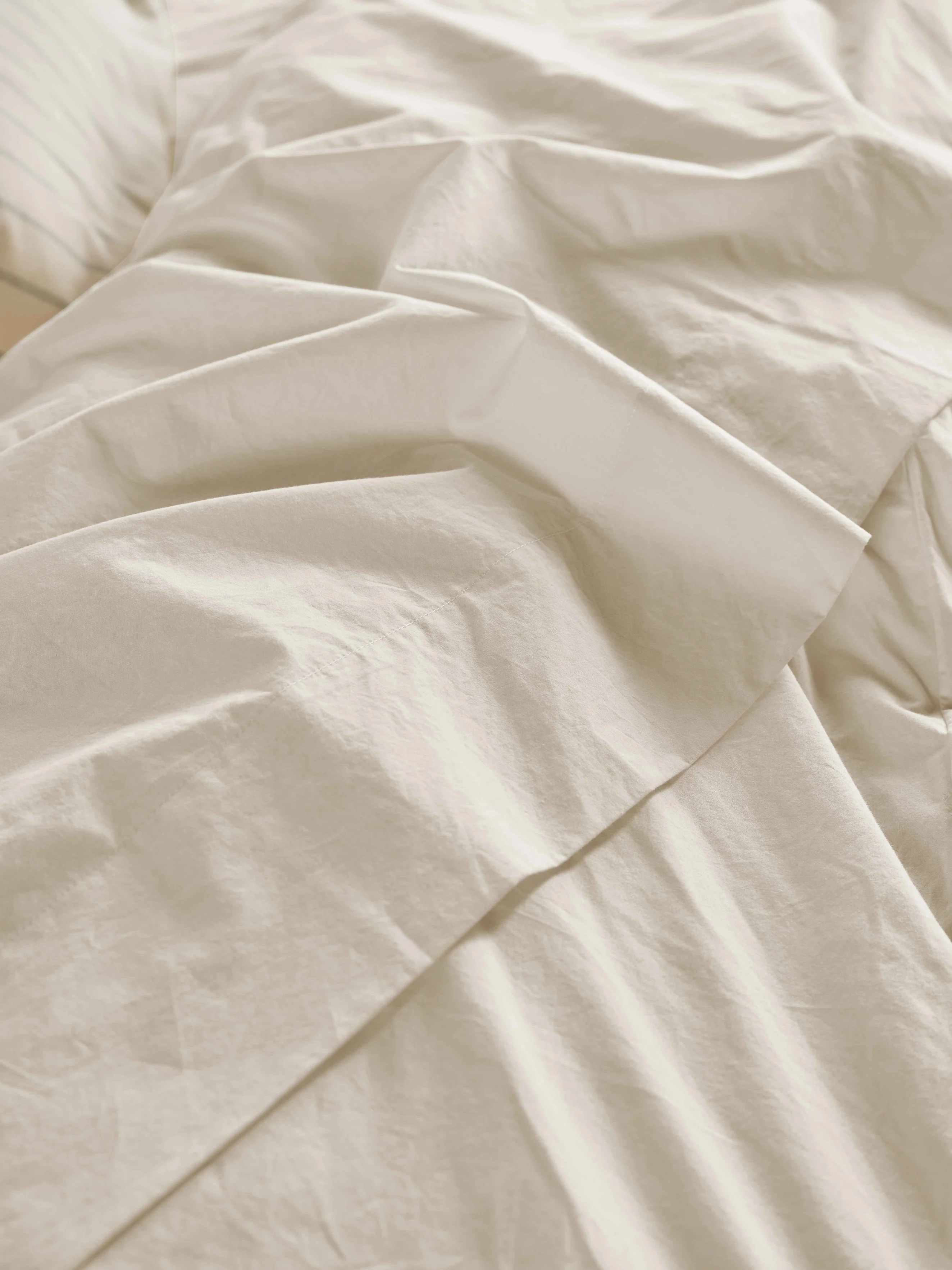 Smart Mindful Cream Washed Cotton Percale Flat Sheet Genuine