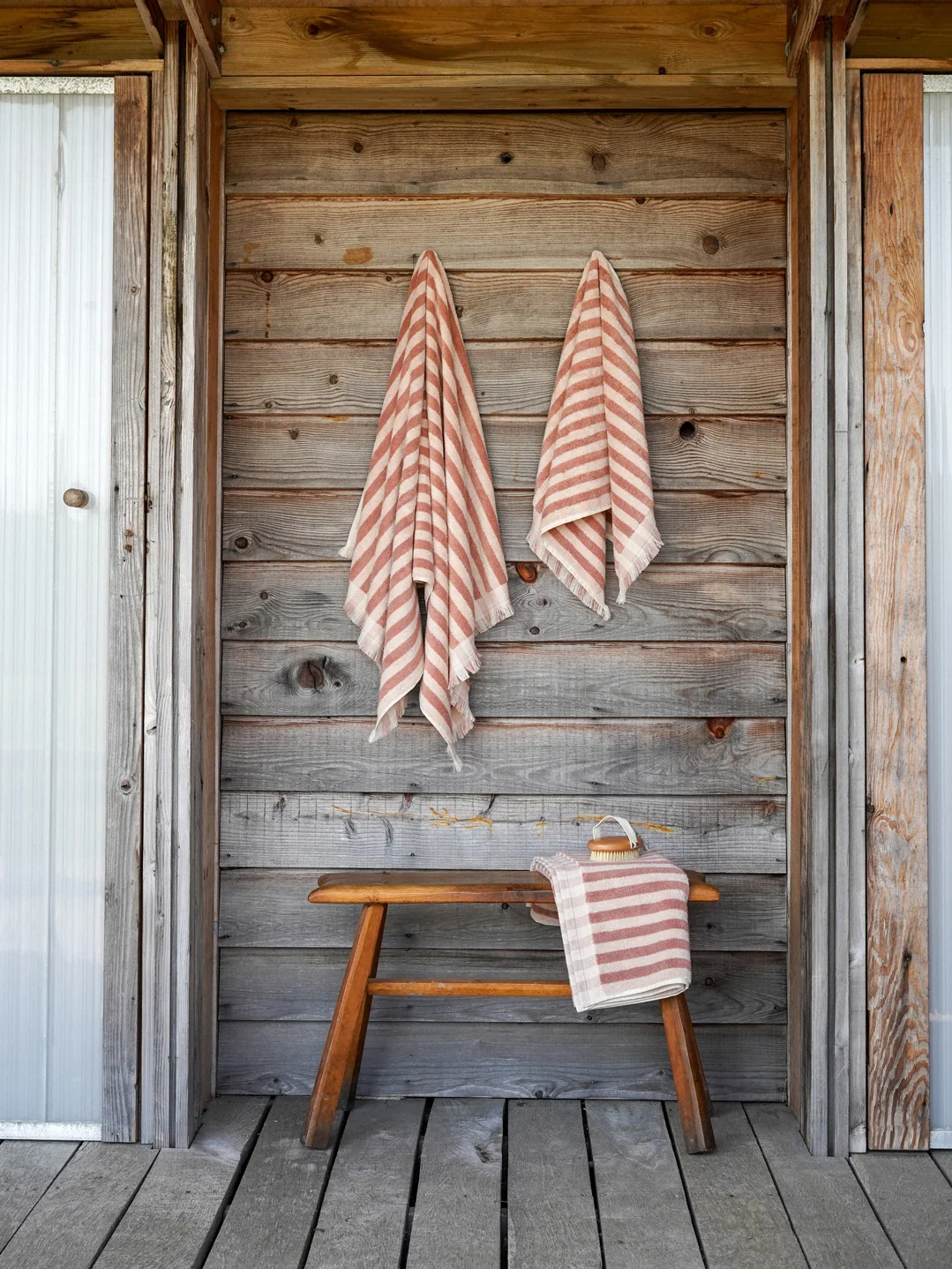Innovative Sand Shell Pembroke Stripe Towel Small Bundle Detailed