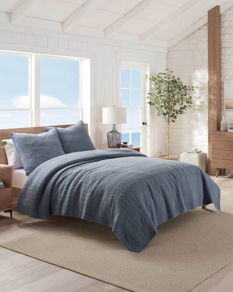 Classic Southern Tide Laurel Grove Quilt Traditional