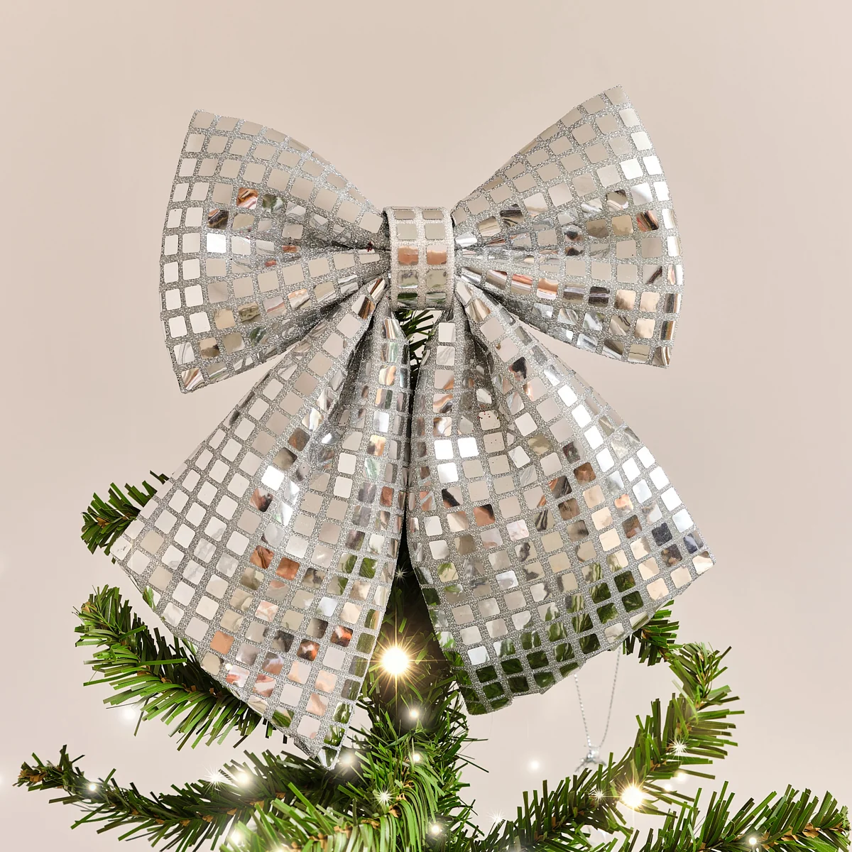 Durable Large Silver Mirrored Disco Detailed Decorative Christmas Bow - 24cm Verified
